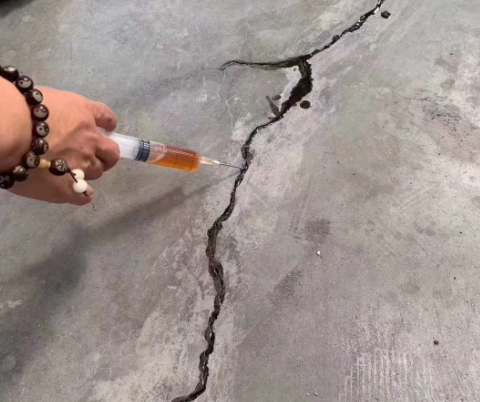 丹江口混凝土裂缝修补技术详解​